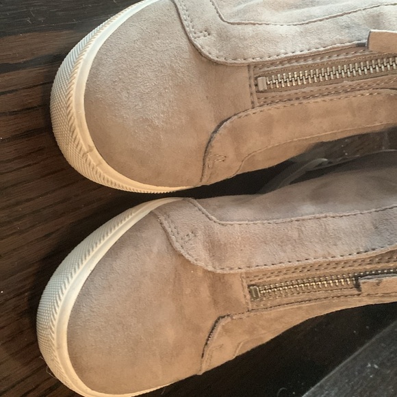 Women’s DKNY Wedges - Picture 5 of 9